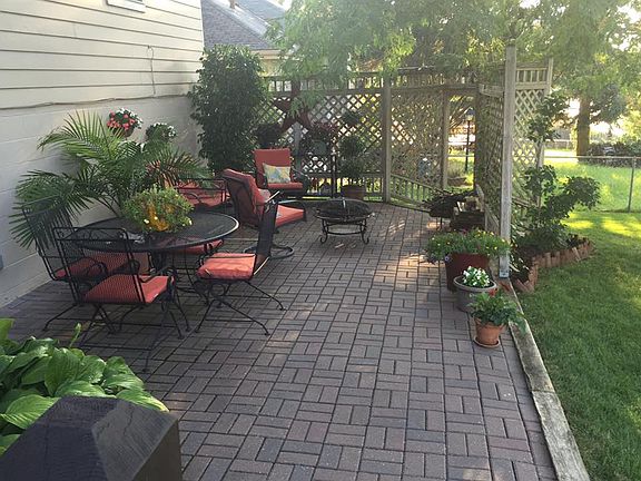 2nd image of 8714 S Glenview Dr