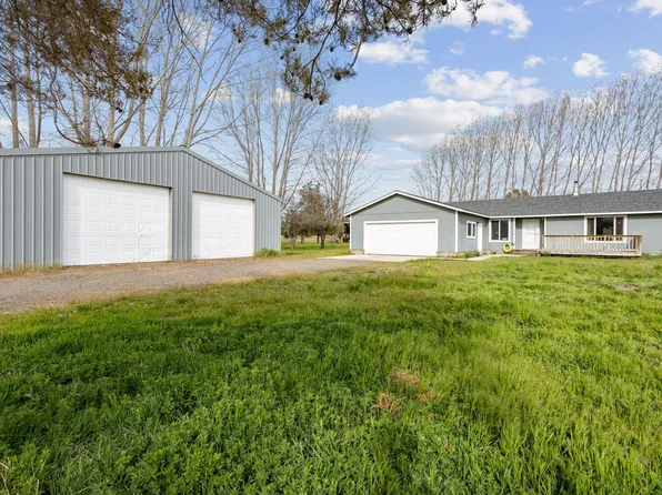 12800 SE Cowboy Ct, Prineville, OR 97754
