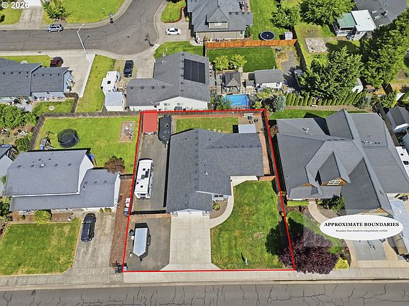 2nd image of 38599 SW Filbert St