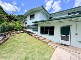 1638 Ala Mahina Pl, Honolulu, HI 96819