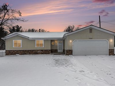 7725 Mary Lou Ct, Shelby Township, MI, 48317