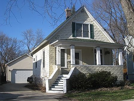 1st image of 423 E Liberty Dr