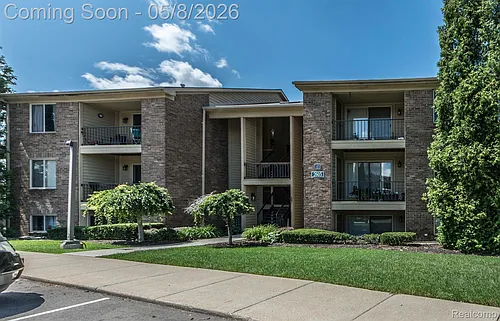 2605 Greenstone Blvd #212 Photo 1