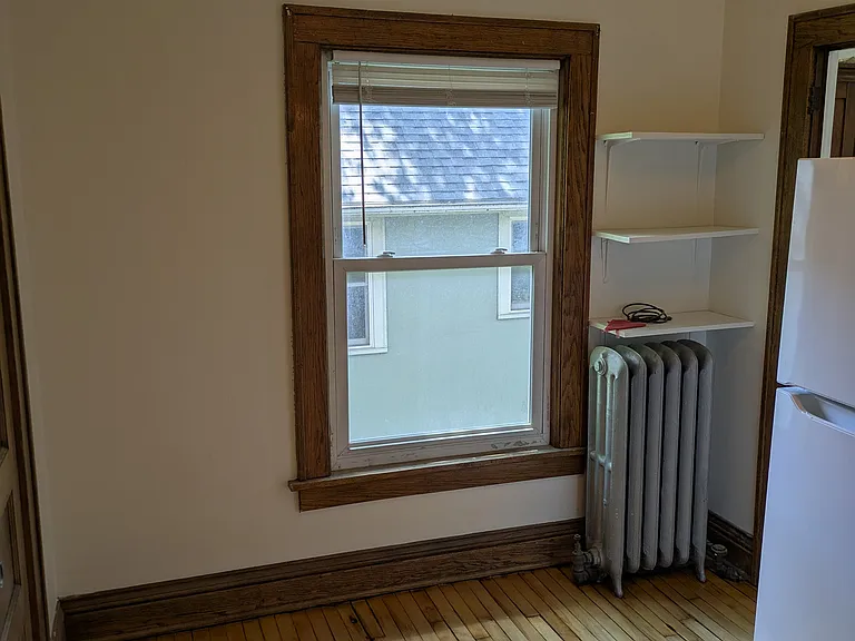 1922 Sharon Ave SE #2 — Photo 9