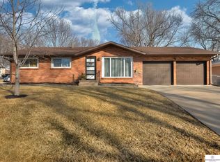 3105 S 137th St, Omaha, NE 68144
