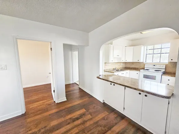 306 2nd Ave S #9, Lake Worth, FL 33460