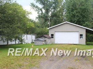 1755 W Gordonville Rd, Midland, MI 48640