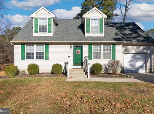 26 Jaimi Dr, Malaga, NJ 08328