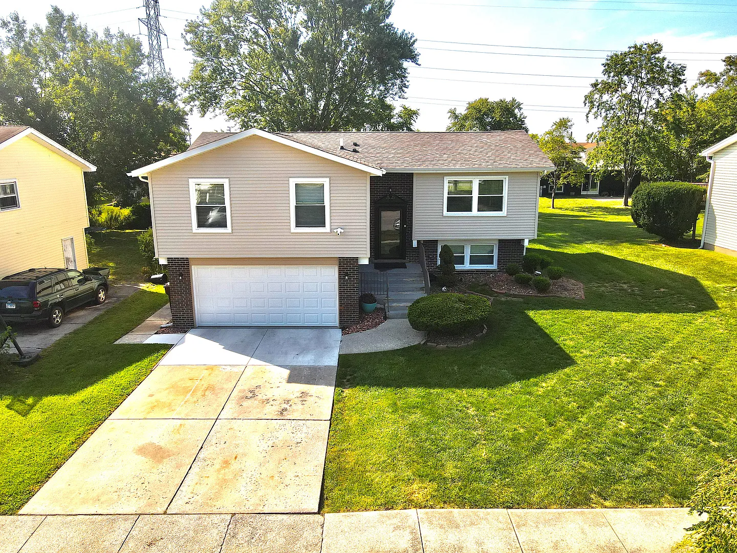 1109 Abbot Ln photo 1