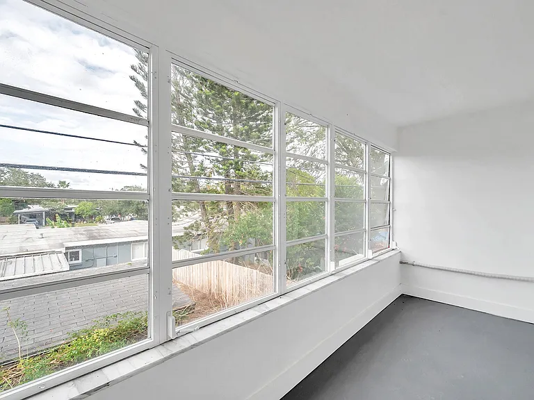 2366 Shelley St #14 — Photo 30