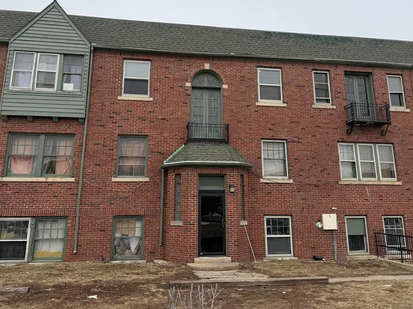 210-201 N Walnut St, Danville, IL 61832