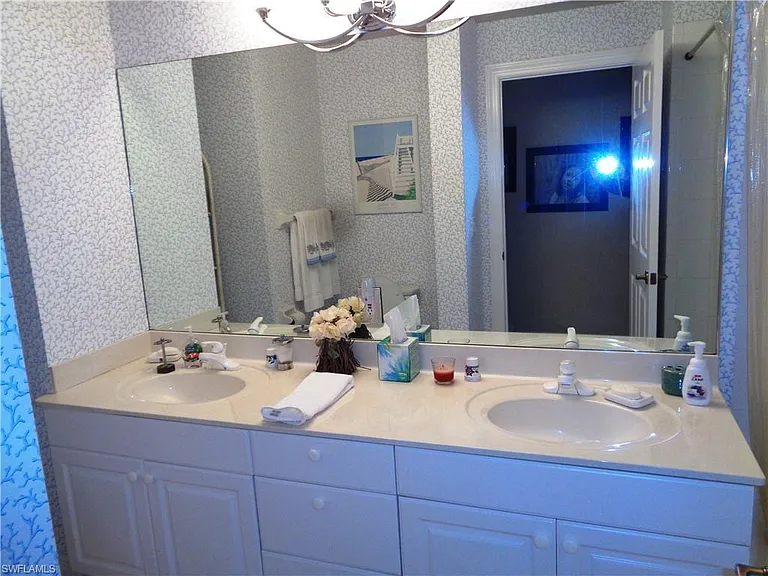 610 Laguna Royale Blvd #1002 — Photo 17