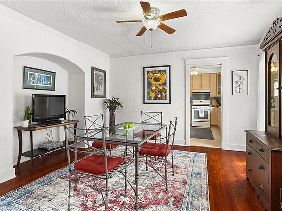 5th image of 4502-04 Pitt St