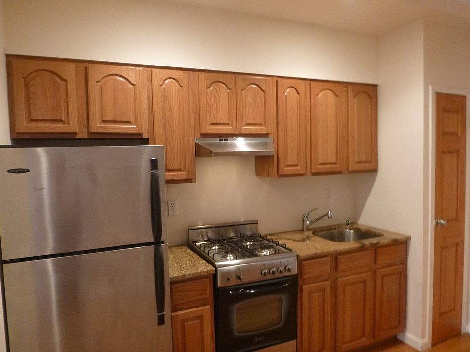 1st image of 2025 3rd Ave APT 2A