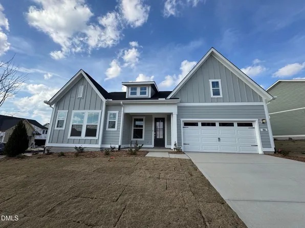 86 Firefly Ln, Fuquay Varina, NC 27526