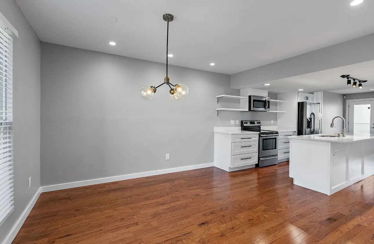 3 bed, 2.5 bath, 1848 sqft, $2,800 — Photo 3