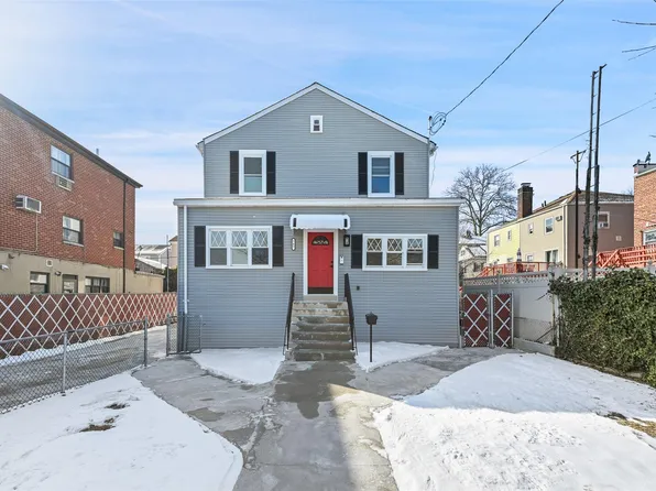 743 Hollywood Avenue, Bronx, NY 10465