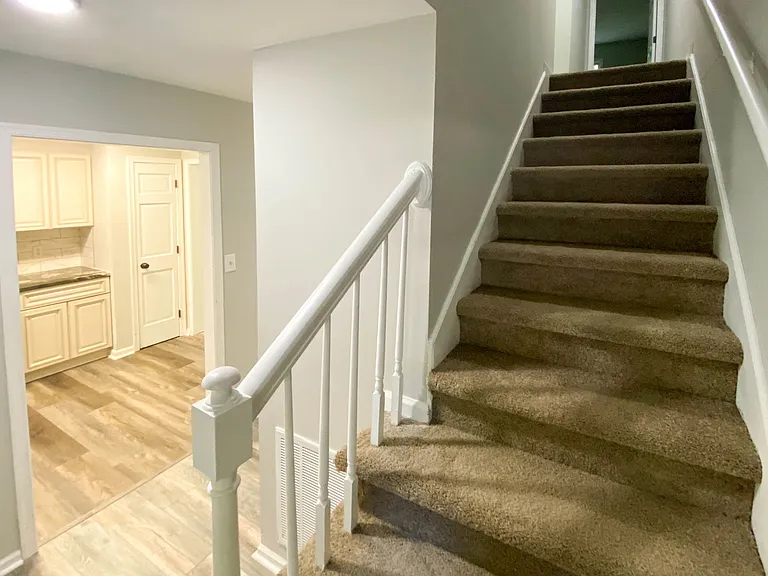 5645 Thea Ln — Photo 7