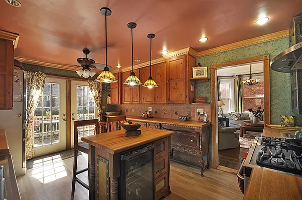 Sold by Corcoran | media 2