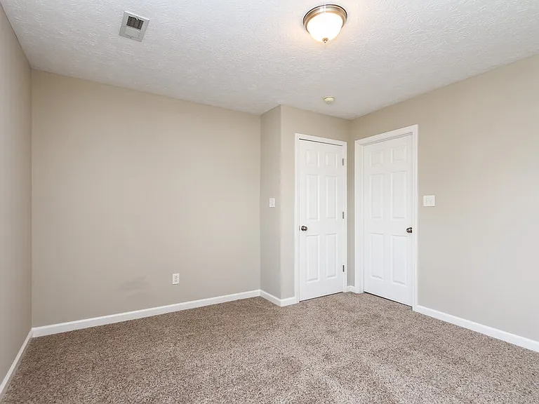 1255 Spring Ridge Cir — Photo 13
