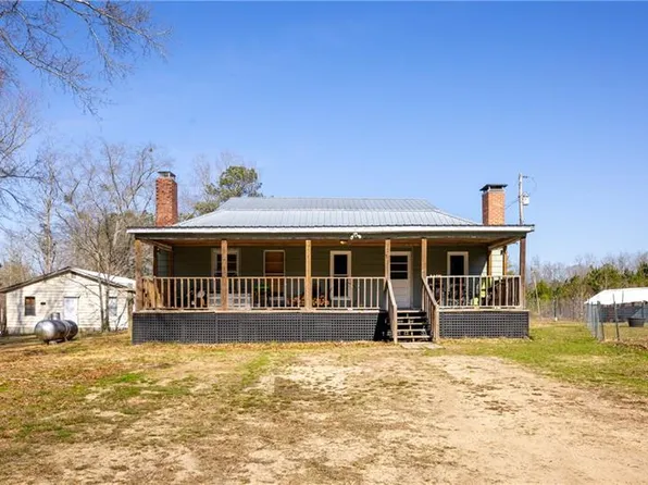 525 Lee Road 946, Opelika, AL 36804