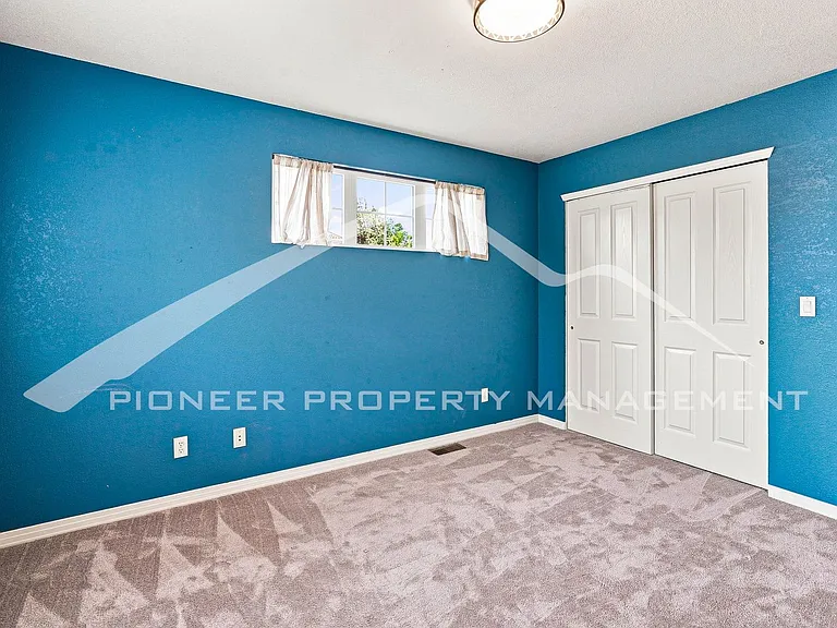 1820 Great Western Dr — Photo 21