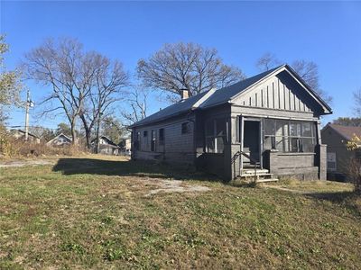 3915 Brooklyn Ave, Kansas City, MO, 64130
