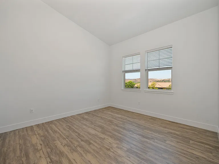 Vela Apartments — Photo 123