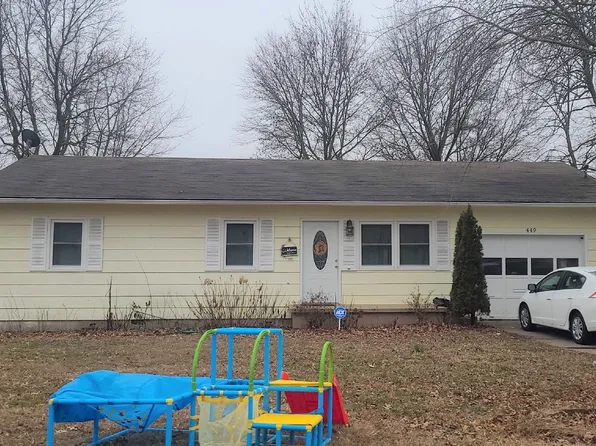 449 W Wishart St, Monett, MO 65708