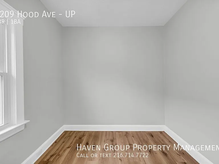 2209 Hood Ave #UP — Photo 13