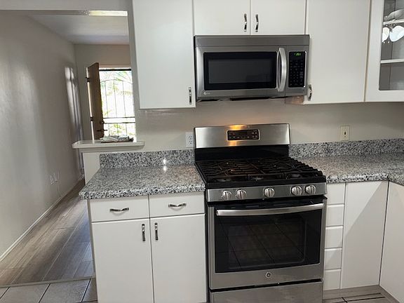 3rd image of 1038 Opal St