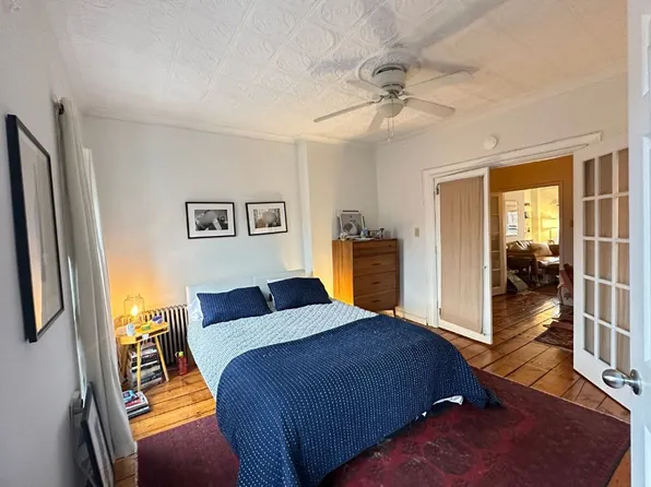 82 Carroll Street image 1 of 9