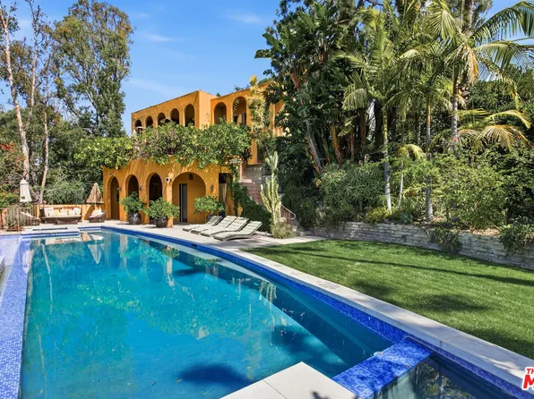 6203 Temple Hill Dr, Los Angeles, CA 90068
