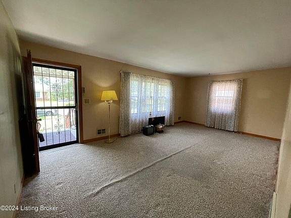 2nd image of 3014 Leman Dr