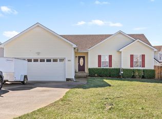 3878 Mackenzie Dr, Clarksville, TN 37042