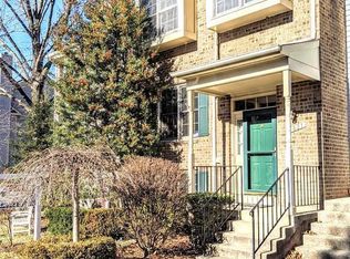 8831 Thomas Lea Ter, Gaithersburg, MD 20886