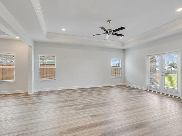 30520 Willie Dr — Photo 10