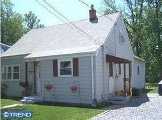 470 Buttonwood Ave, Maple Shade, NJ 08052