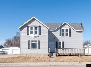 910 State St S, Waseca, MN 56093