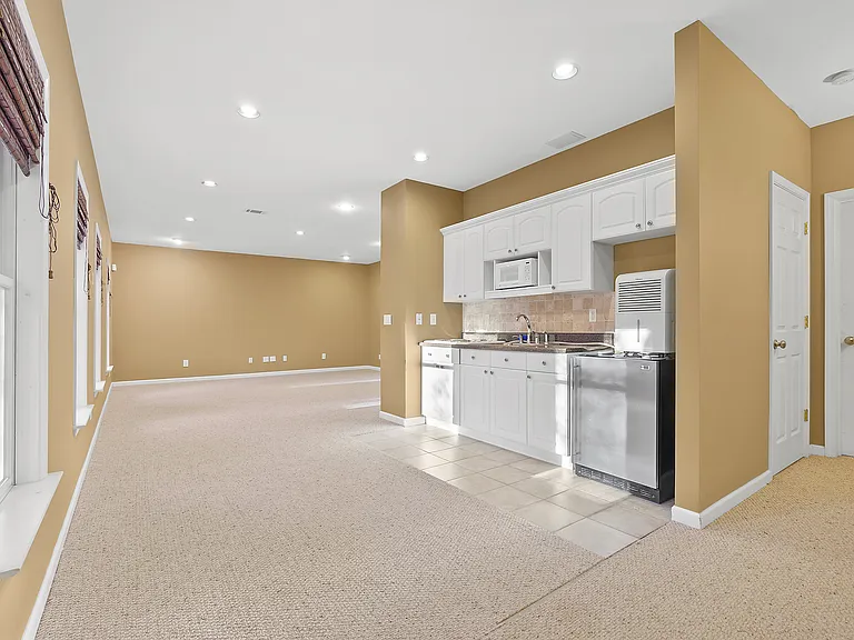 495 Pine Bough Ct — Photo 46
