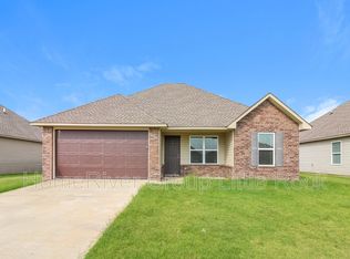 3721 Churchhill Dr, Jonesboro, AR 72404