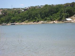 1817 Performer Rd, Spicewood, TX 78669