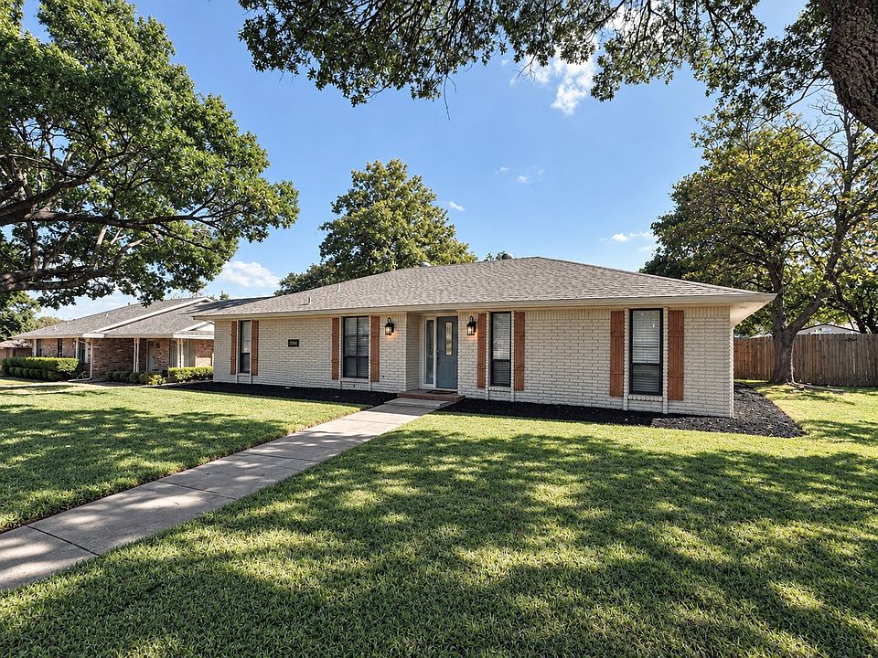 1st image of 1830 Altadena Ln