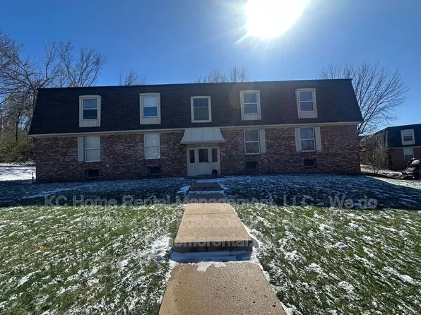 8725 Countryshire Ln APT 1, Kansas City, MO 64138