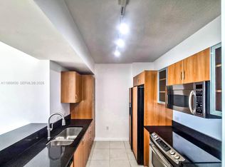 2775 NE 187th St APT 513, Aventura, FL 33180