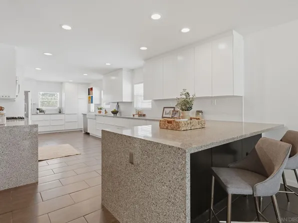 6463 Estrella Ave, San Diego, CA 92120