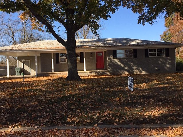 1st image of 1233 S Paradise Ln
