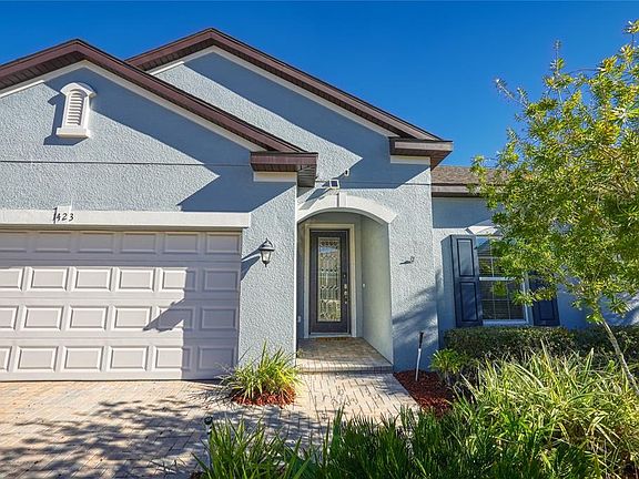 2nd image of 1423 Keystone Ridge Cir