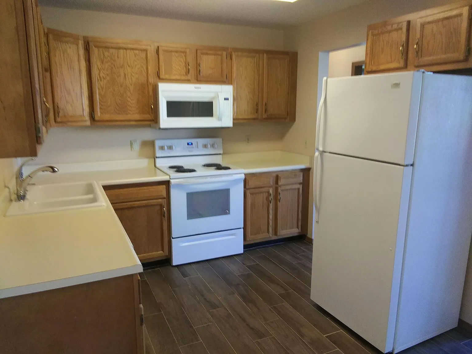 Dakota Apartments — Photo 2