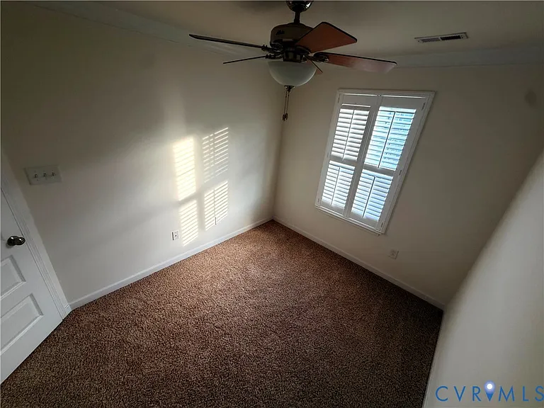 8217 Center Path Ln — Photo 20